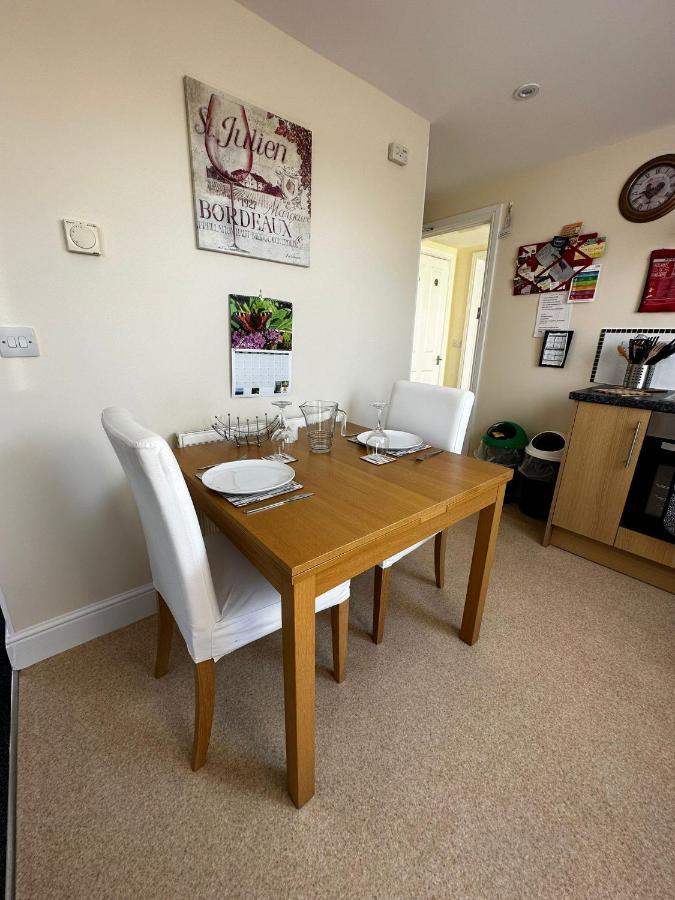 Holly Hill Apartment *